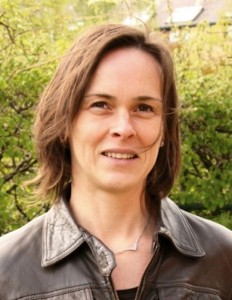 389-hyperactivteIsabelle-Ro